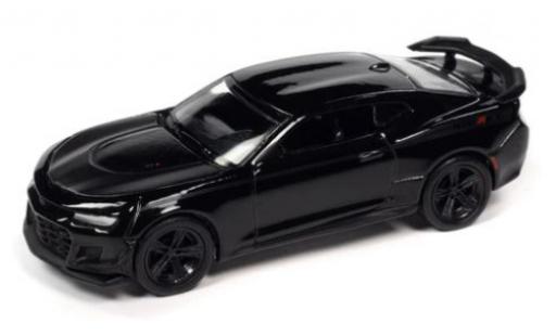 Chevrolet Camaro 1/64 Auto World ZL1 1LE Nickey nero 2019 modellino in miniatura