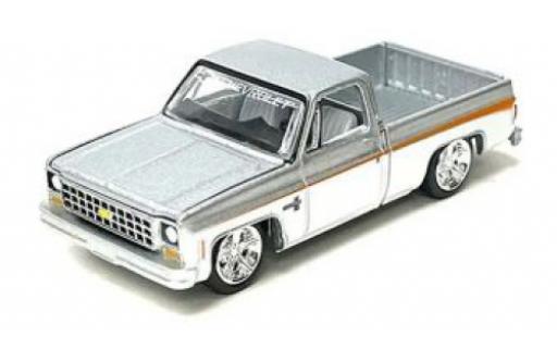 Chevrolet Silverado 1/64 Auto World d 1980 modellino in miniatura