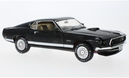 Ford Mustang 1/18 Auto World GT nero 1969 modellino in miniatura