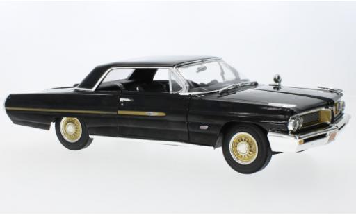 Pontiac Grand Prix 1/18 Auto World Fireball Roberts Edition nero/doré 1962 modellino in miniatura