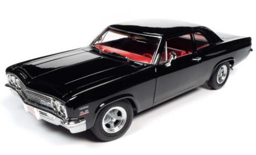 Chevrolet Biscayne 1/18 Auto World nero 1966 modellino in miniatura