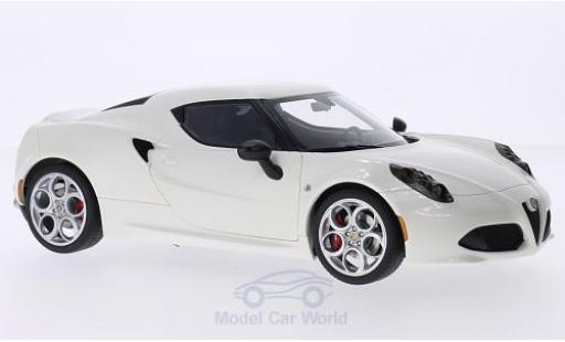 Alfa Romeo 4C 1/18 AUTOart metallico bianco 2013 modellino in miniatura