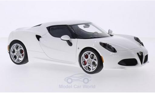 Alfa Romeo 4C 1/18 AUTOart bianco 2013 modellino in miniatura