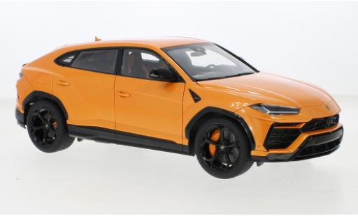 Lamborghini Urus 1/18 AUTOart metallise orange 2018 modellino in miniatura