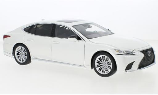 Lexus LS 1/18 AUTOart 500h metallise bianco 2018 modellino in miniatura