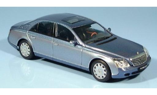 Maybach 57 1/43 AUTOart SWB metallise blu clair/d 2002 modellino in miniatura