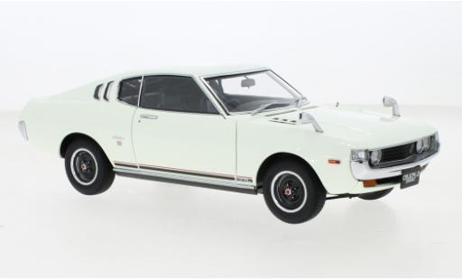 Toyota Celica 1/18 AUTOart Liftback 2000GT (RA25) bianco RHD 1973 modellino in miniatura