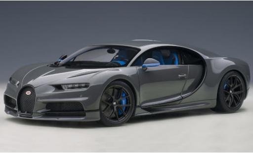 Bugatti Chiron 1/18 AUTOart Sport grigio 2019 modellino in miniatura