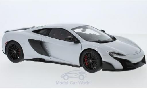 McLaren 675 1/18 AUTOart LT bianco 2016 modellino in miniatura