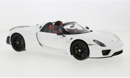 Porsche 918 1/18 AUTOart Spyder Weissach Package weiss/rot 1:18 modellino in miniatura