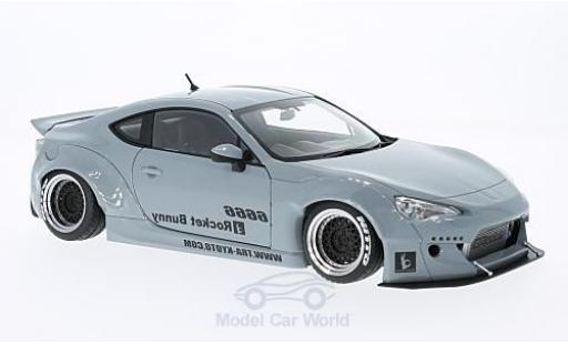 Toyota 86 1/18 AUTOart Rocket Bunny grigio neroe Felgen modellino in miniatura