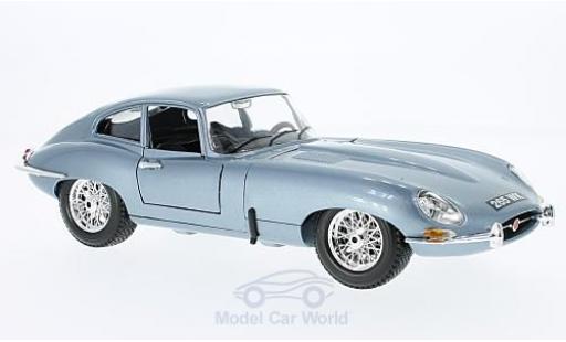 Jaguar E-Type 1/18 Burago Coupe metallico blu 1961 ohne Vitrine modellino in miniatura