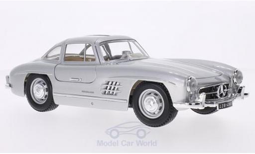 Mercedes 300 1/18 Burago SL (W198) grigio 1954 ohne Vitrine modellino in miniatura