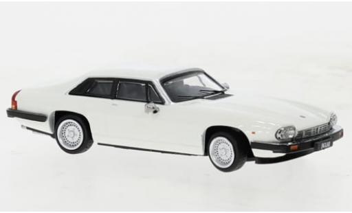 Jaguar XJ 1/64 BM Creations -S V12 weiss 1984 1:64 modellino in miniatura