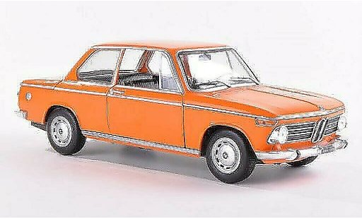 Bmw 1602 ti 1/24 WhiteBox orange 1968 modellini auto