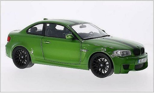 Bmw 1M coupe 1/18 Minichamps metallicoo verde/Dekor 2011 E82 modellini auto