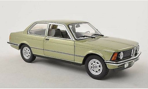 Bmw 318 coupe 1/24 WhiteBox E21 i (E21) verde 1981 modellini auto
