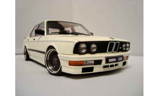 Bmw 535 tuning 1/18 Autoart M i 1985 jantes bbs modellini auto