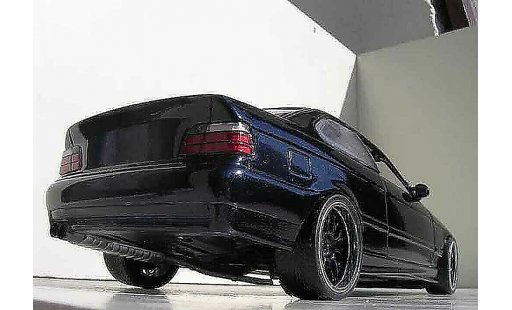 Bmw M3 coupe 1/18 Ut Models E36 dark blue modellini auto