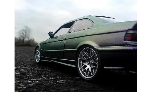 Bmw M3 coupe 1/18 Ut Models E36 peinture cameleon jantes m5 modellini auto
