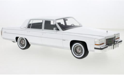 Cadillac Fleetwood 1/18 BoS Models Brougham bianco 1982 modellino in miniatura