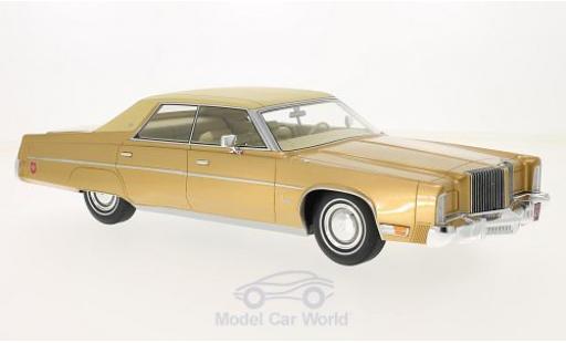 Chrysler Imperial 1/18 BoS Models LeBaron gold/beige 1975 modellino in miniatura