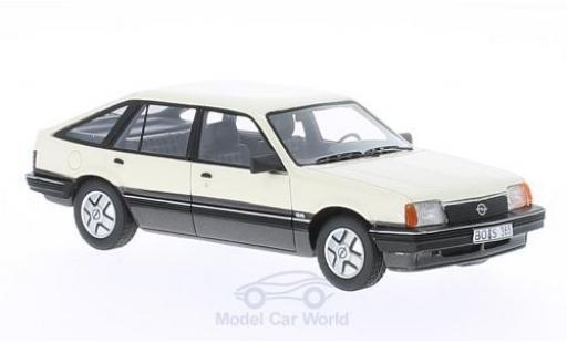Opel Ascona C 1/43 BoS Models C SR Fließheck bianco 1981 modellino in miniatura