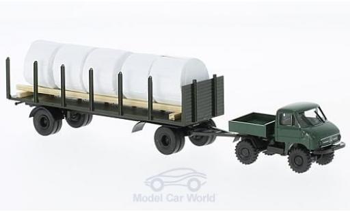 Mercedes Unimog 1/87 Brekina 411 mit Anhänger und Ladegut/Heuballen modellino in miniatura