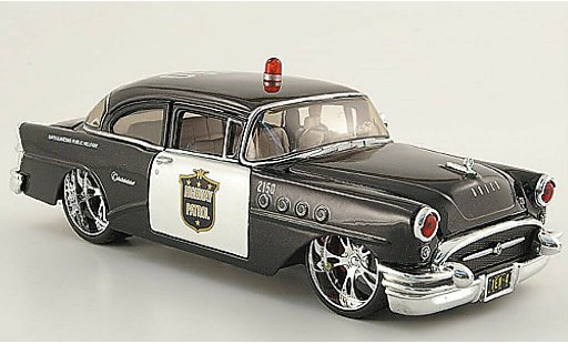 Buick Century police 1/24 Maisto Highway Patrol nero/bianco (1:26) 1955 modellini auto
