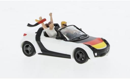 Smart Roadster 1/87 Busch Fu&szlig;ball-Fieber 2024 1:87 modellino in miniatura