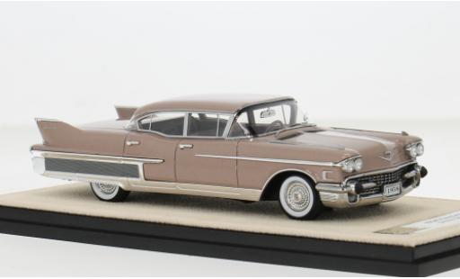 Cadillac Fleetwood 1/43 Stamp Models Sixty Special rosa 1958 1:43 modellino in miniatura