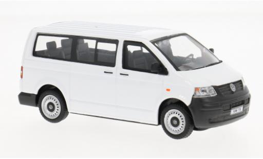 Volkswagen T5 1/43 Cararama weiss 2010 1:43 modellino in miniatura