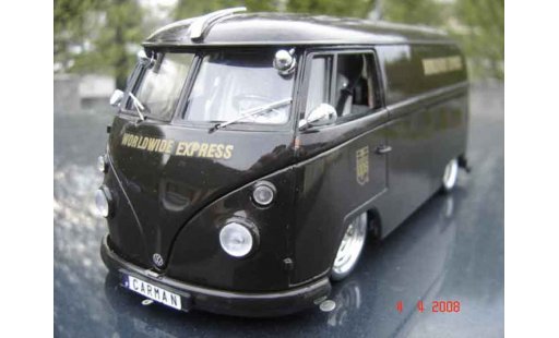 Volkswagen Combi Base 1/18 Solido ups modellini auto