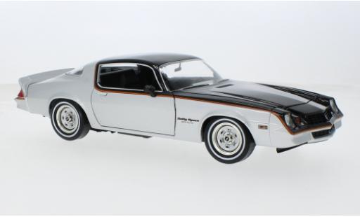 Chevrolet Camaro 1/18 Greenlight silber 1:18 modellino in miniatura