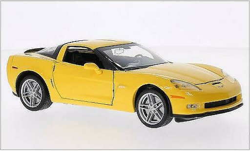 Chevrolet Corvette Coupe 1/24 Welly C6 (C5) giallo 2007 modellini auto