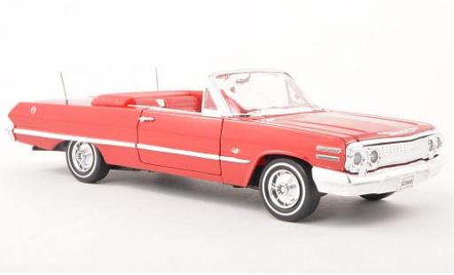 Chevrolet Impala 1/24 Welly Convert rot 1:24 modellino in miniatura