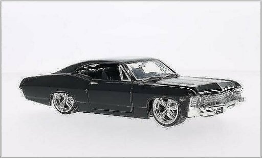 Chevrolet Impala tuning 1/24 Jada Toys SS nero 1967 modellini auto
