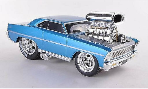 Chevrolet Nova SS 1/24 Maisto blu 1967 modellini auto