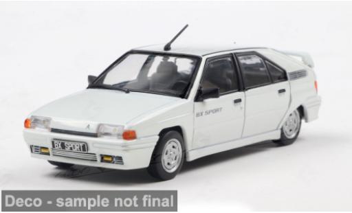 Citroen BX 1/43 Solido Sport weiss 1985 1:43 modellino in miniatura