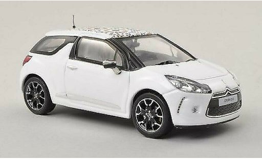 DS Automobiles DS3 Berline 1/43 IXO Kenzo Edition bianco con tettodekoration 2010 modellini auto