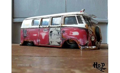 Volkswagen Combi Base 1/18 Solido hoodride modellini auto