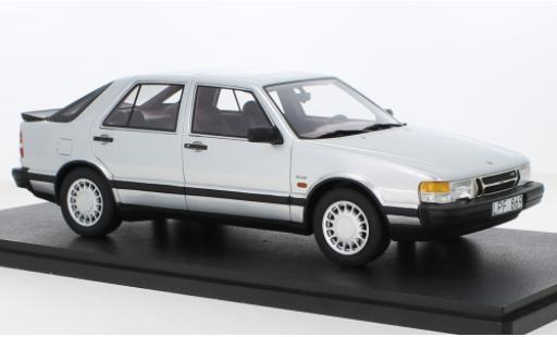 Saab 9000 1/18 Cult Scale Models Turbo grigio 1985 modellino in miniatura