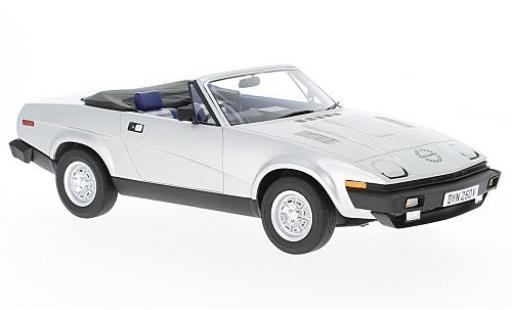 Triumph TR7 1/18 Cult Scale Models DHC d RHD 1980 modellino in miniatura