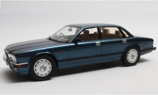 Jaguar XJ 1/18 Cult Scale Models R (40) metallico blu RHD 1990 modellino in miniatura