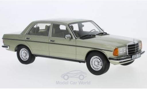 Mercedes 280 1/18 Cult Scale Models E (W123) metallico verde 1976 modellino in miniatura