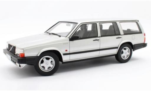 Volvo 740 1/18 Cult Scale Models Turbo Estate grigio 1988 modellino in miniatura