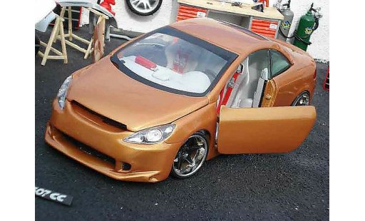 Peugeot 307 CC 1/18 Solido orange modellini auto