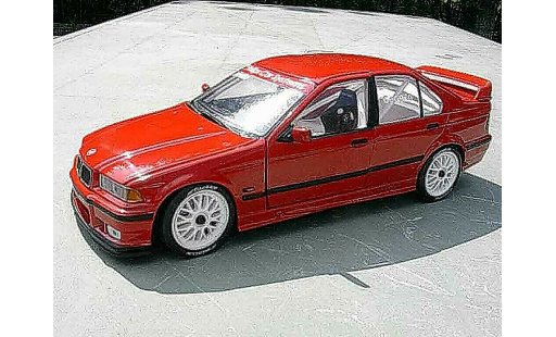 Bmw 318 tuning 1/18 Ut Models E36 1996 street racing arceau baquet modellini auto