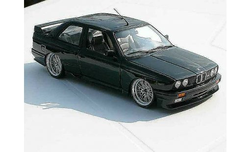 Bmw M3 coupe 1/18 Kyosho E30 nero jantes e46 a deport modellini auto
