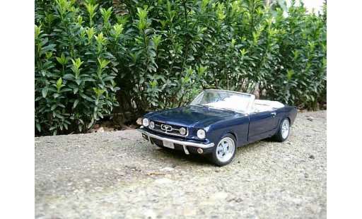 Ford Mustang Convertible 1/18 Jouef cabriolet blu modellini auto